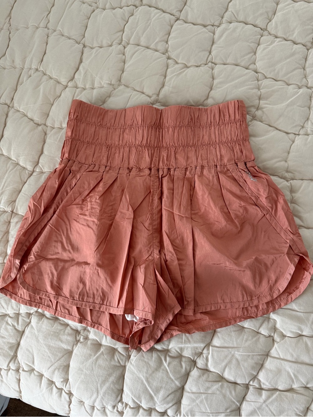 FP MOVEMENT high-Waist Smocked Women's Shorts - Coral Pink